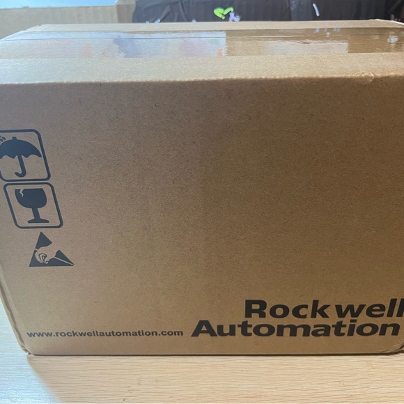 Allen-Bradley 22A-D6P0N104 Powerflex 4 2.2 KW (3 HP) AC Drive - Picture 3 of 6